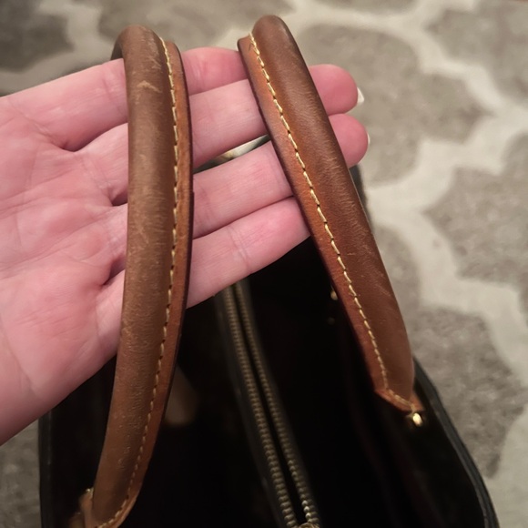 Authentic Louis Vuitton Montaigne MM - Picture 2 of 15